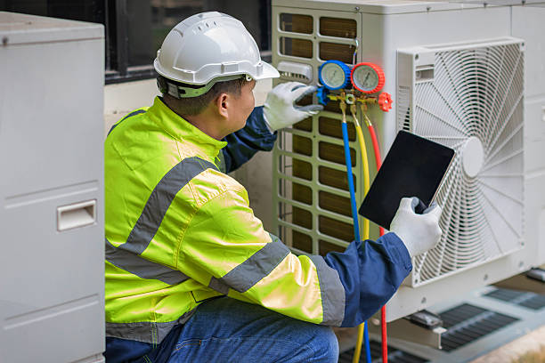 Professional Hvac technician working in Belmont, CA